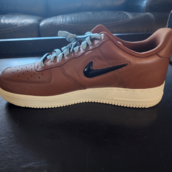 Nike Air Force 1